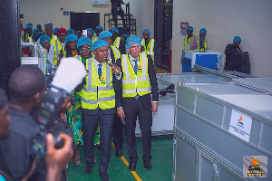 Nigerian PV panel production gets going at new Lagos plant