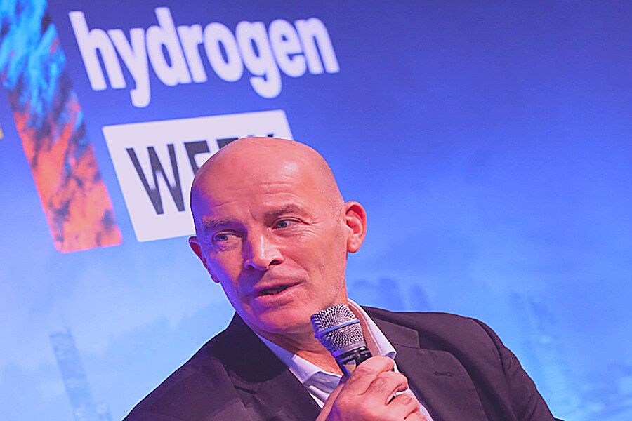 How COP28 can boost green hydrogen – an interview with Frank Wouters