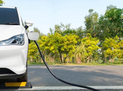 Accelerating EV Adoption Through Advancements in eMobility Infrastructure